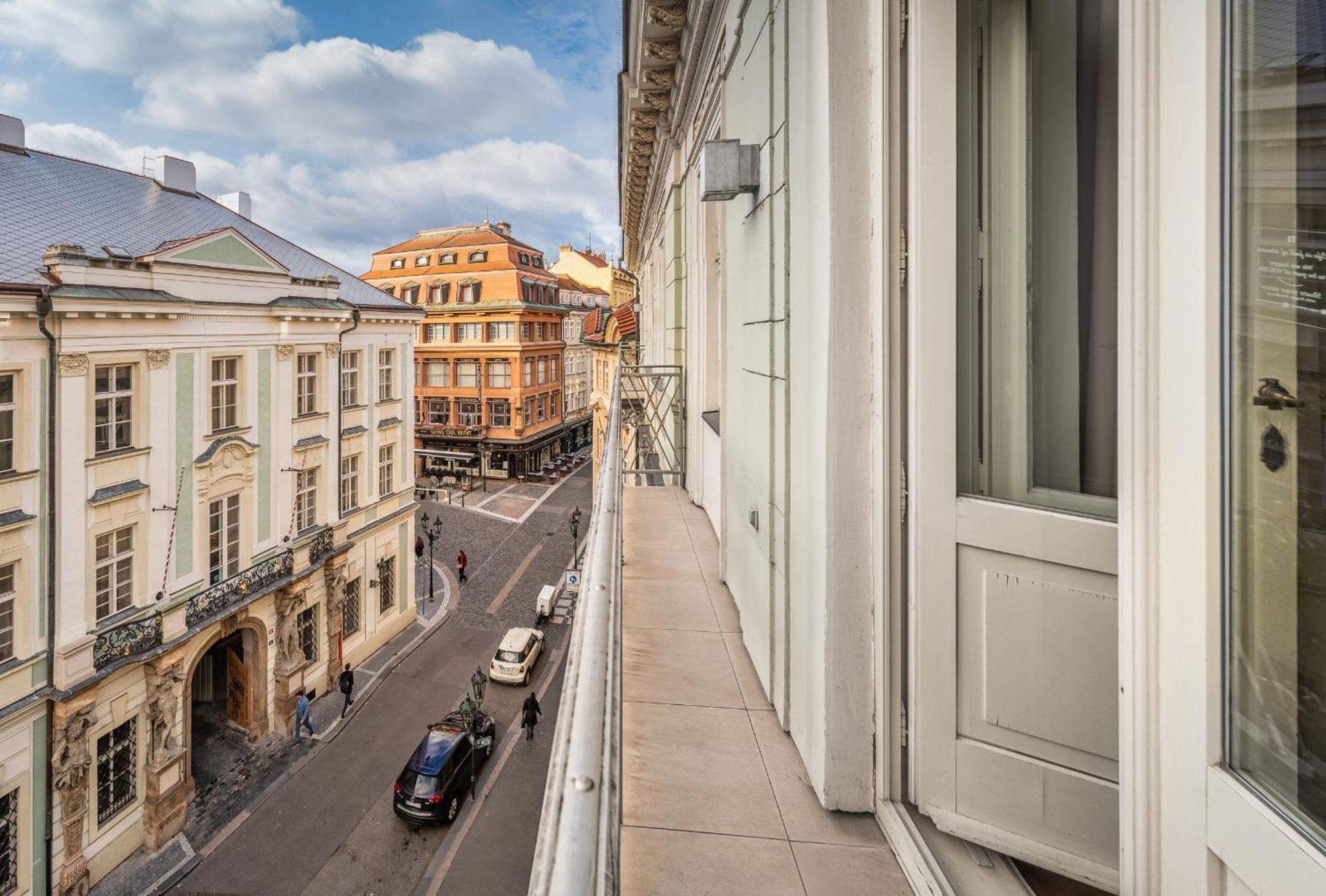 Golden Angel By Adrez 4* Prague