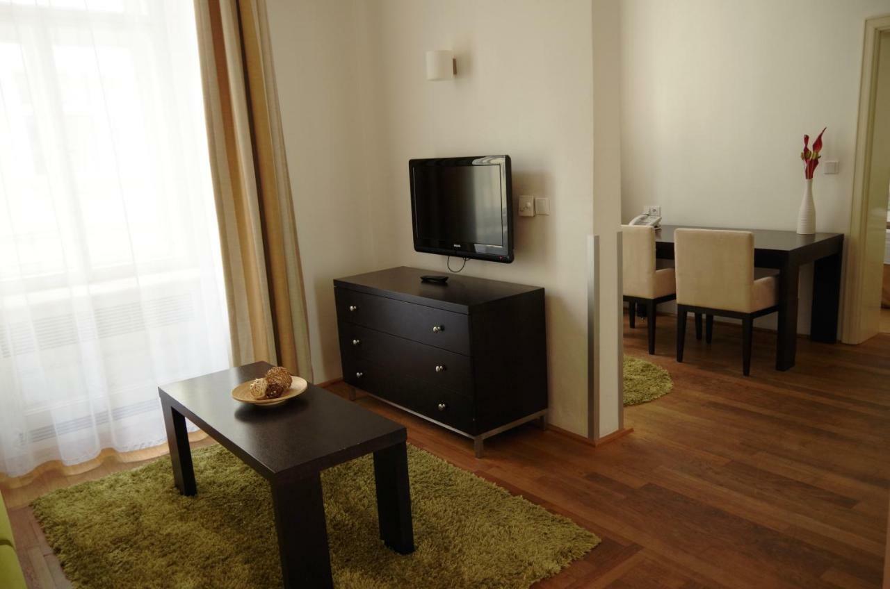 Golden Angel By Adrez Aparthotel Prague